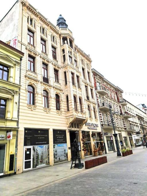 Gold City Point Piotrkowska 37 Лодз Екстериор снимка